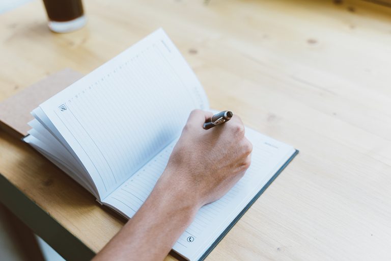 Digital vs. Handwritten Notes Which Works Best?